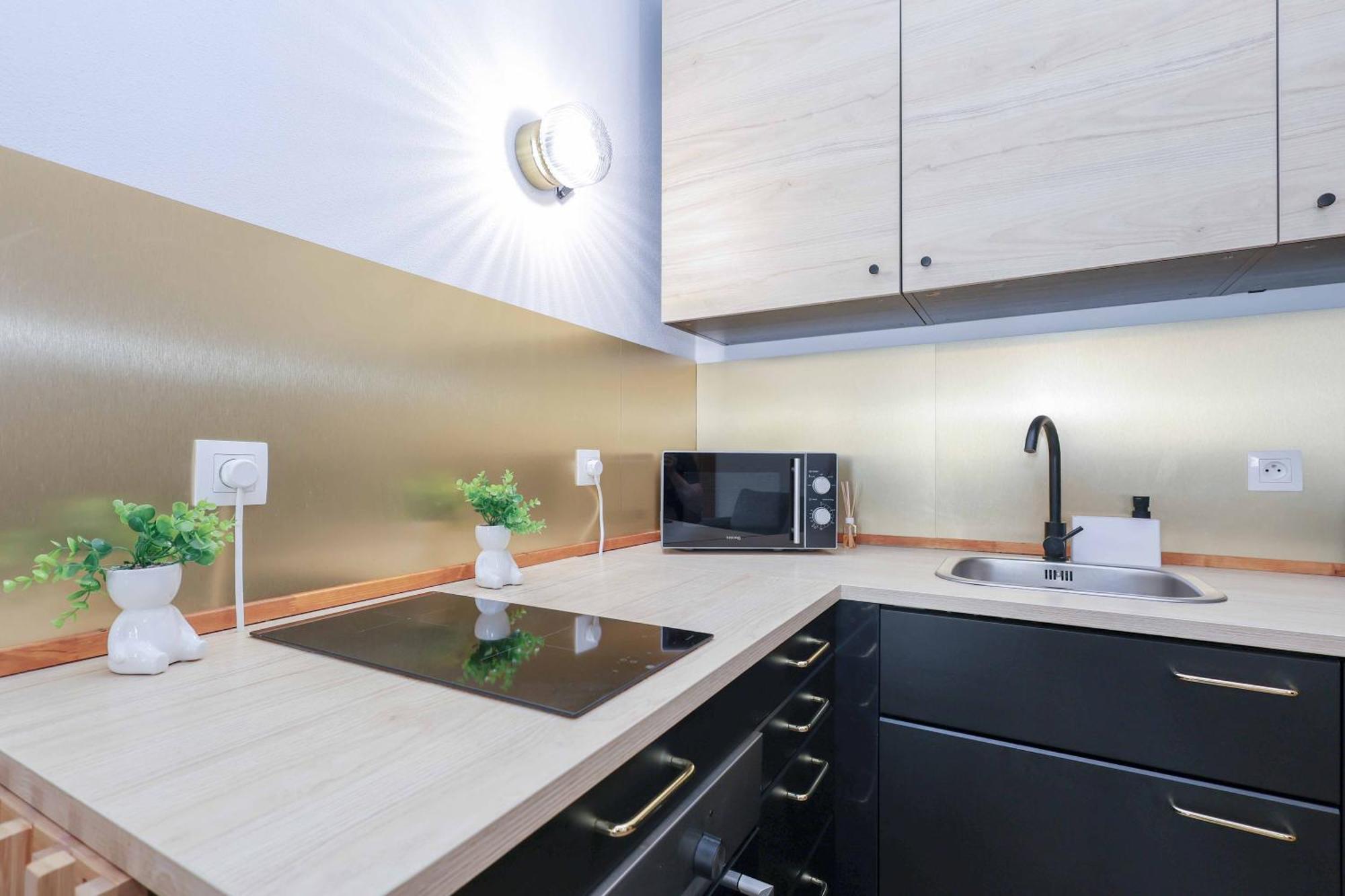 Apartament Adamick Place In City Centre With Free Parking Bratysława Zewnętrze zdjęcie